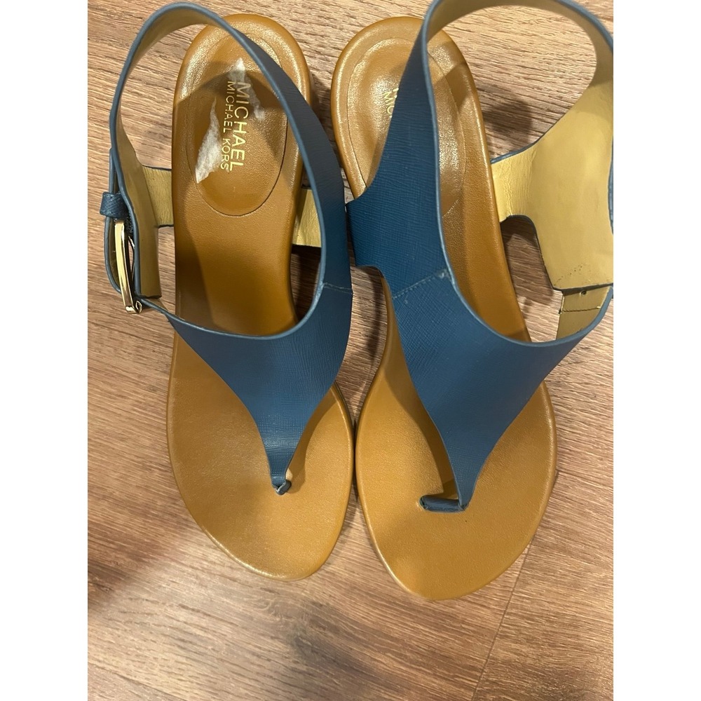 Michael Kors MK Plate Thong Sandals Blue Saffiano Leather Women's Size 7.5 NWOT